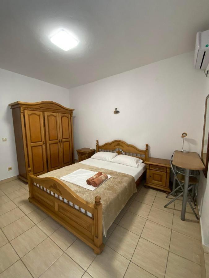 Апартаменти Curani House Улцинь Екстер'єр фото