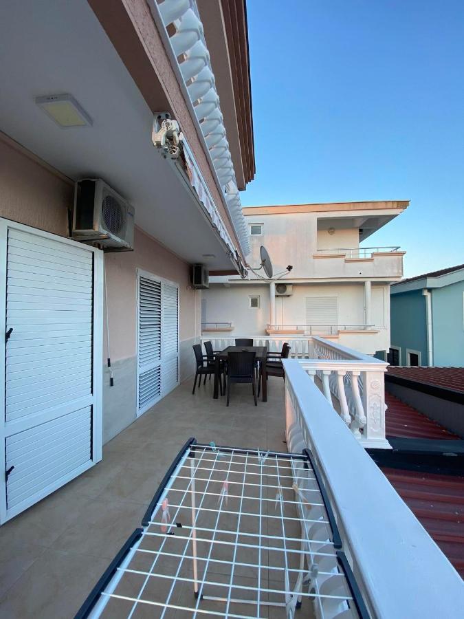 Апартаменти Curani House Улцинь Екстер'єр фото
